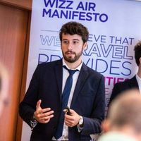 Tamás Kiss的照片