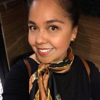 NICOLLE RODRIGUEZ的照片