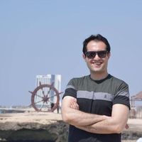 Siamak Moazami的照片