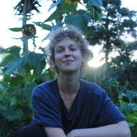 Hannah Loader's Photo