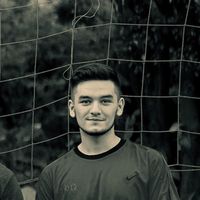 Alan Anvarov的照片