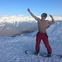 Константин Розов的照片