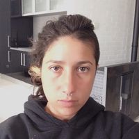 ana alvarado的照片