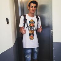 Arman Rezaei的照片