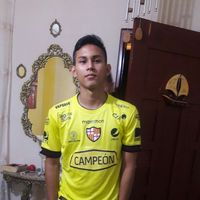 Elian Asqui的照片