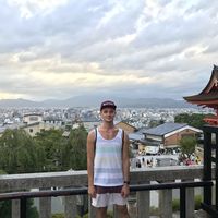 Mikhail Korshunov的照片