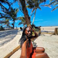 Gloria Mwivanda's Photo