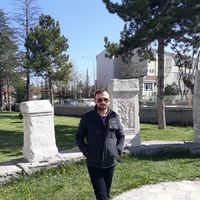 Yunus Emre Sarı的照片