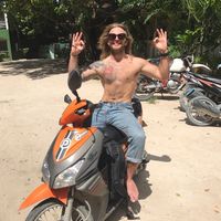 Jay Thomson的照片