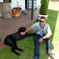 Frank Jones的照片