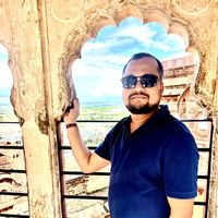 King Navaraj的照片