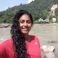 Ruthradevi Vijay的照片