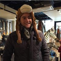 Kevin Nakache的照片