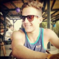 Aaron Hertkorn的照片