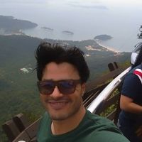 Walid Boussaffa的照片