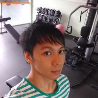 Vicky Iskandar's Photo