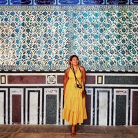 Nest Sathaporn's Photo