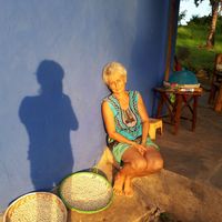 cathy jones的照片