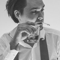 Maxim Dinov的照片