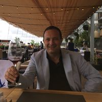 Fotos de Adriano Pettinelli