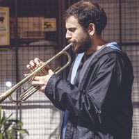 Adrian Rodriguez的照片