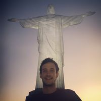 Victor Buzy的照片