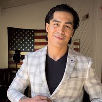 Stephano  Salinas的照片