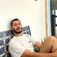 Aymen Maghraoui的照片