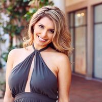 Sasha Gómez的照片