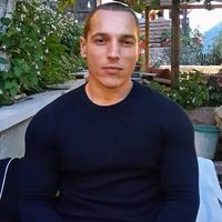 Asen Angelov的照片