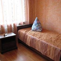 Helen Goncharova的照片