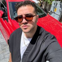 Ali Mert Turgut的照片