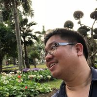 Vasut Chaipanich's Photo