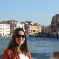 Thais Moraes's Photo