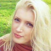 Selena Simic的照片