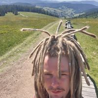 Leon Bendler's Photo