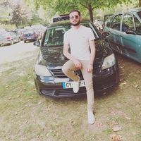 Ahmet Baynal的照片