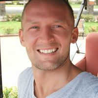 Adam Szelagiewicz的照片