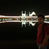 Amirhossein Bonyadian的照片