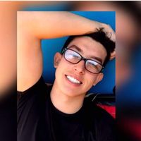 Fotos de Alfred  Roja