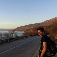 Michaël Van Baelen的照片