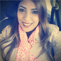 Sabrine Bouzayene的照片