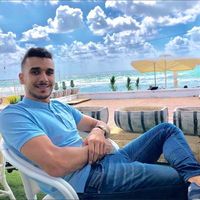 Adham Taiser的照片