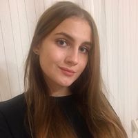 Angelina Kornilova的照片