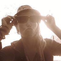 Isis Monteux's Photo