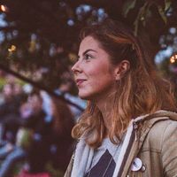 Maria Derlõš的照片