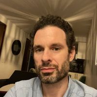 Robert Tomassi的照片