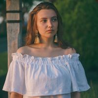 Anna Tolstokulakova的照片