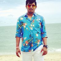 Dev Sanghvi的照片