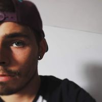 Nicolas  Pinson的照片